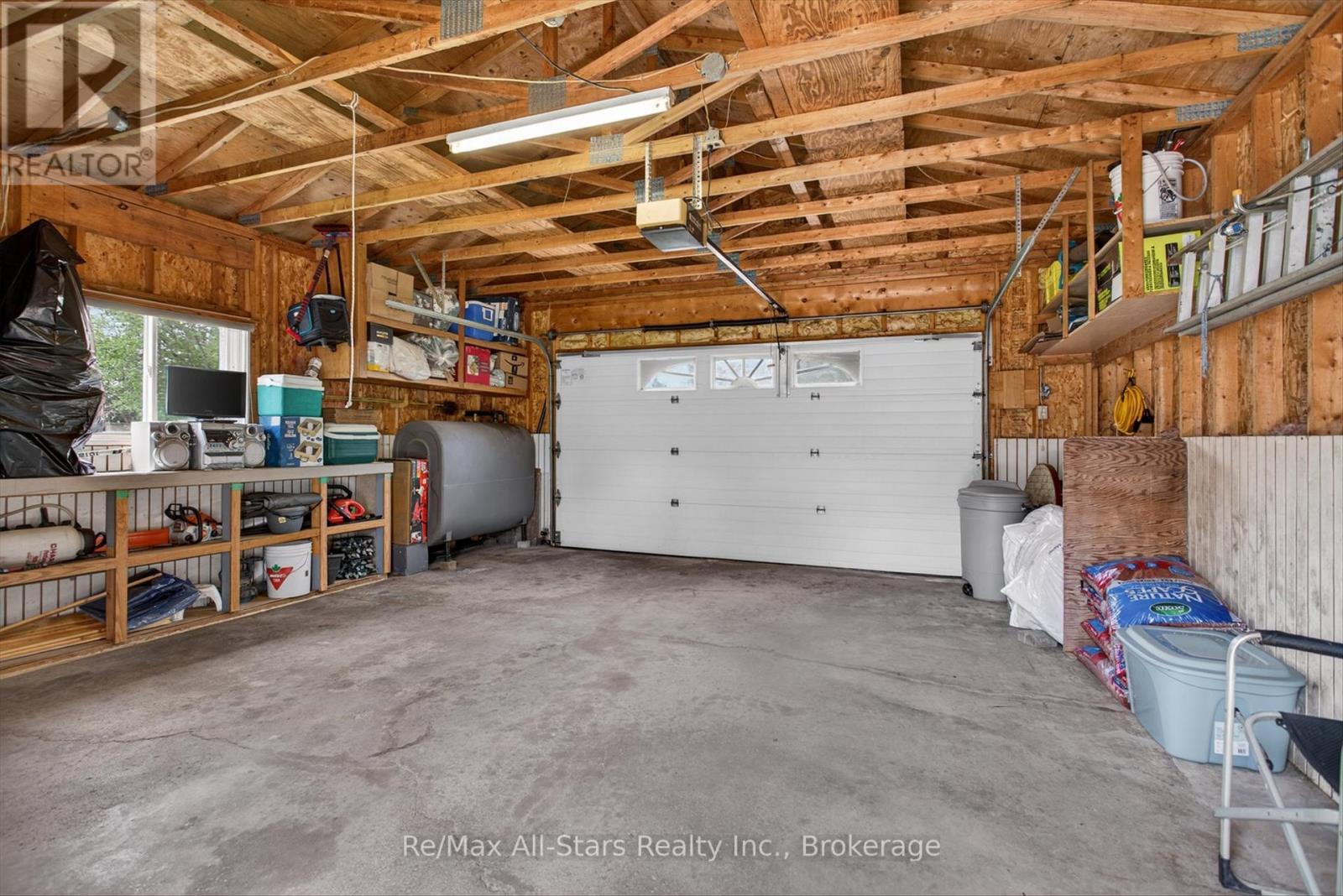 132 FENELON DRIVE - 27