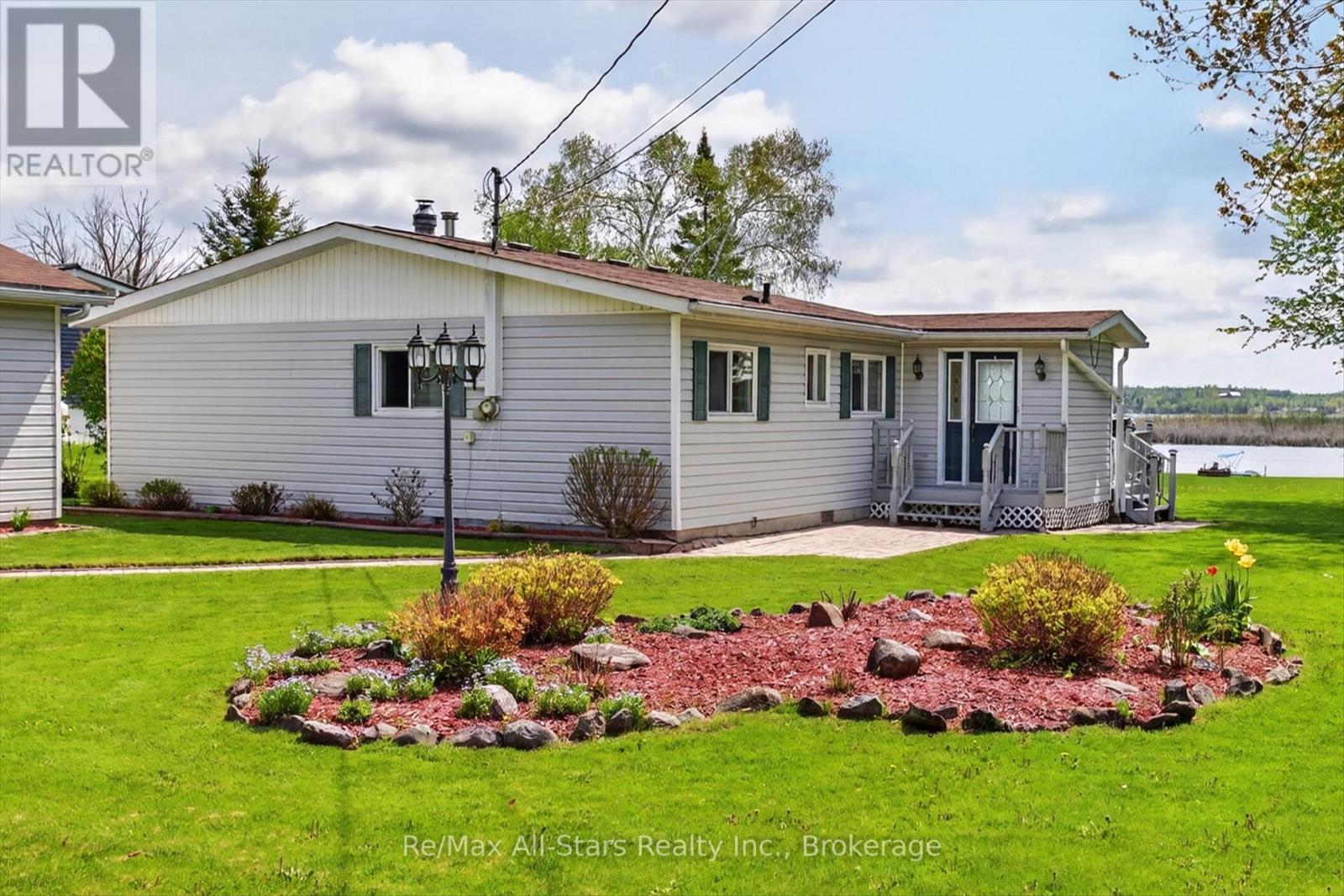 132 FENELON DRIVE - 30