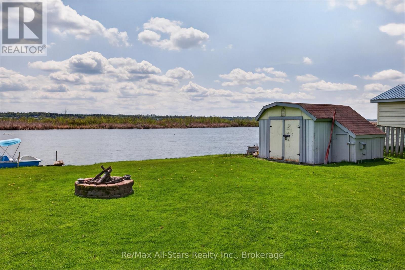 132 FENELON DRIVE - 35