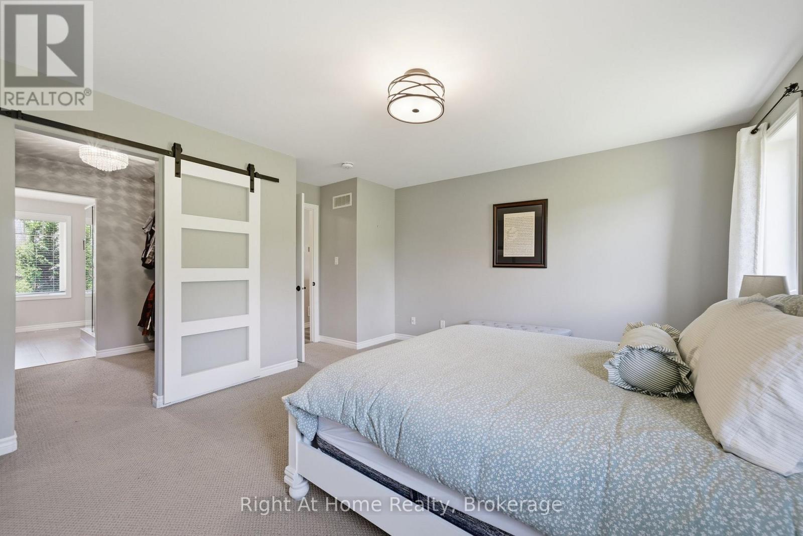 144 HIDDENVALLEY DRIVE - 21