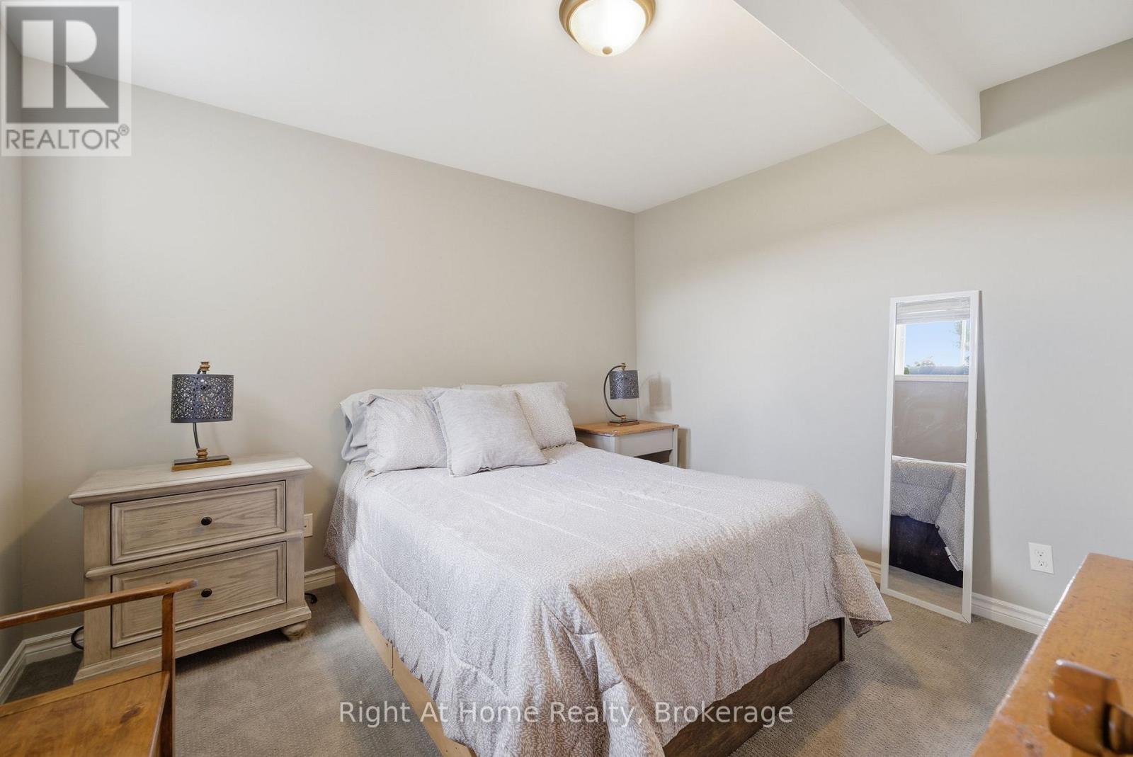 144 HIDDENVALLEY DRIVE - 35