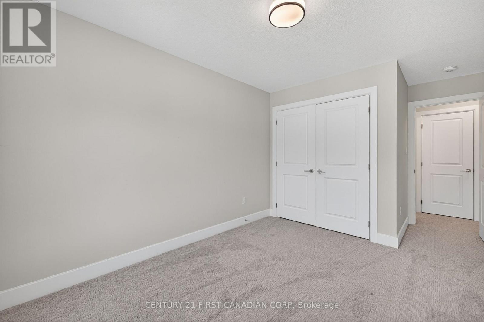 #84 601 LIONS PARK DRIVE - 20