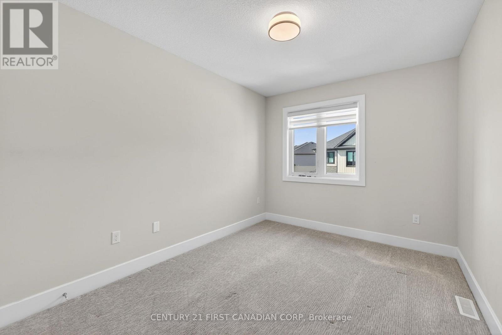 #84 601 LIONS PARK DRIVE - 21