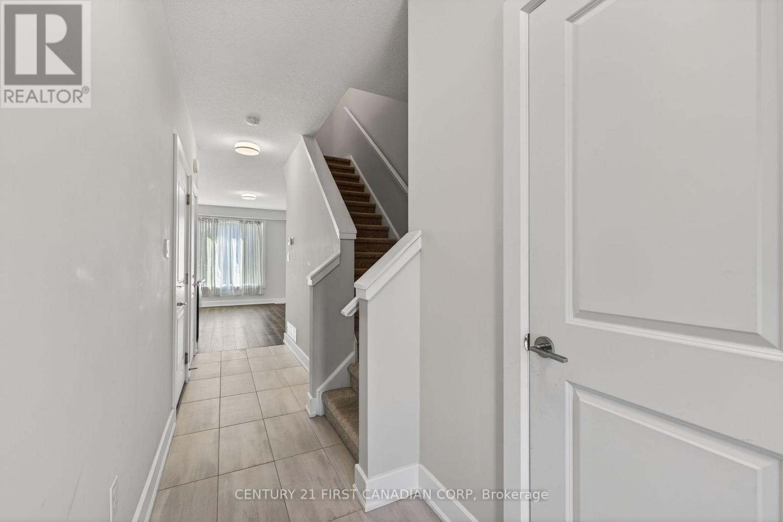 #84 601 LIONS PARK DRIVE - 3