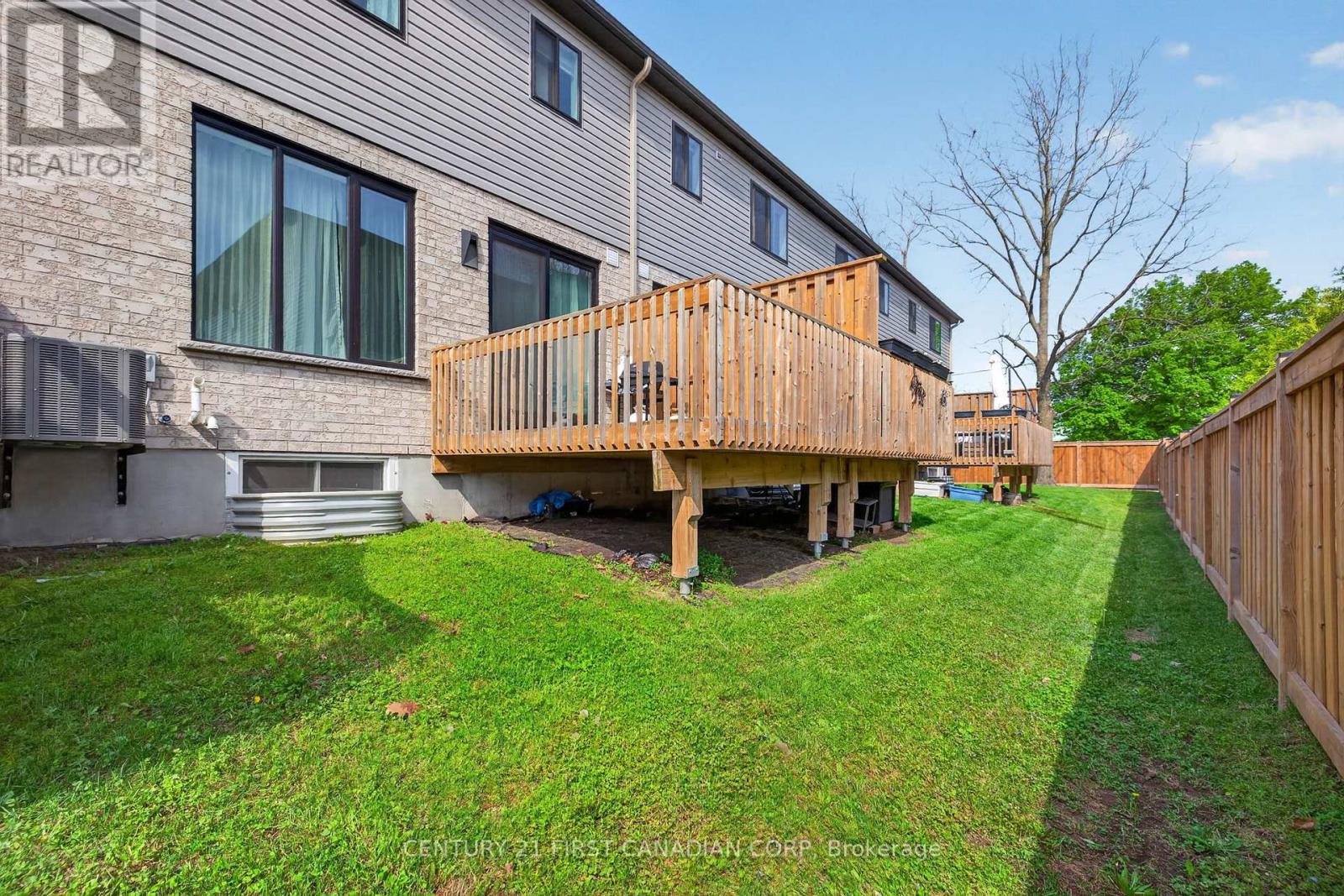 #84 601 LIONS PARK DRIVE - 33