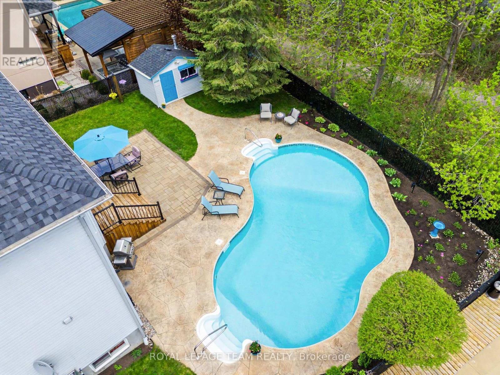 15 LADYBIRDS CRESCENT - 41