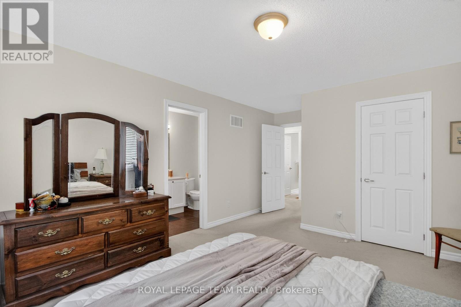 232 RIVERTREE STREET - 27