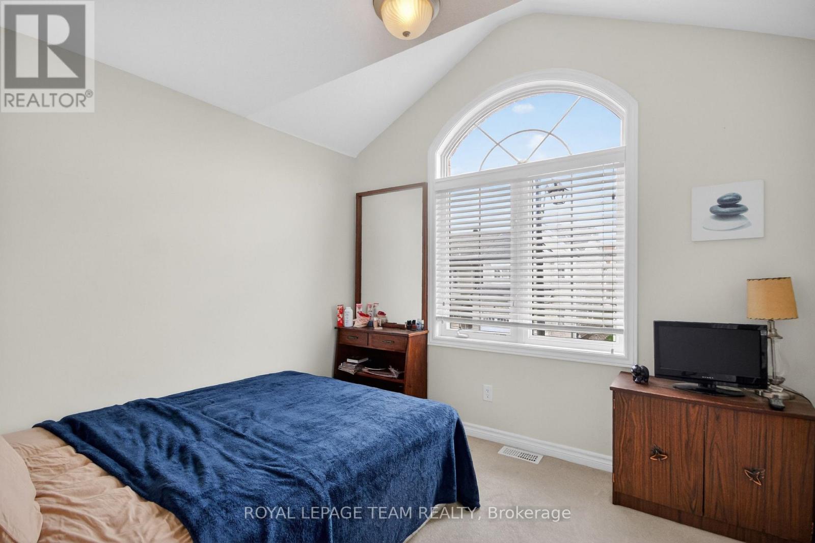 232 RIVERTREE STREET - 35
