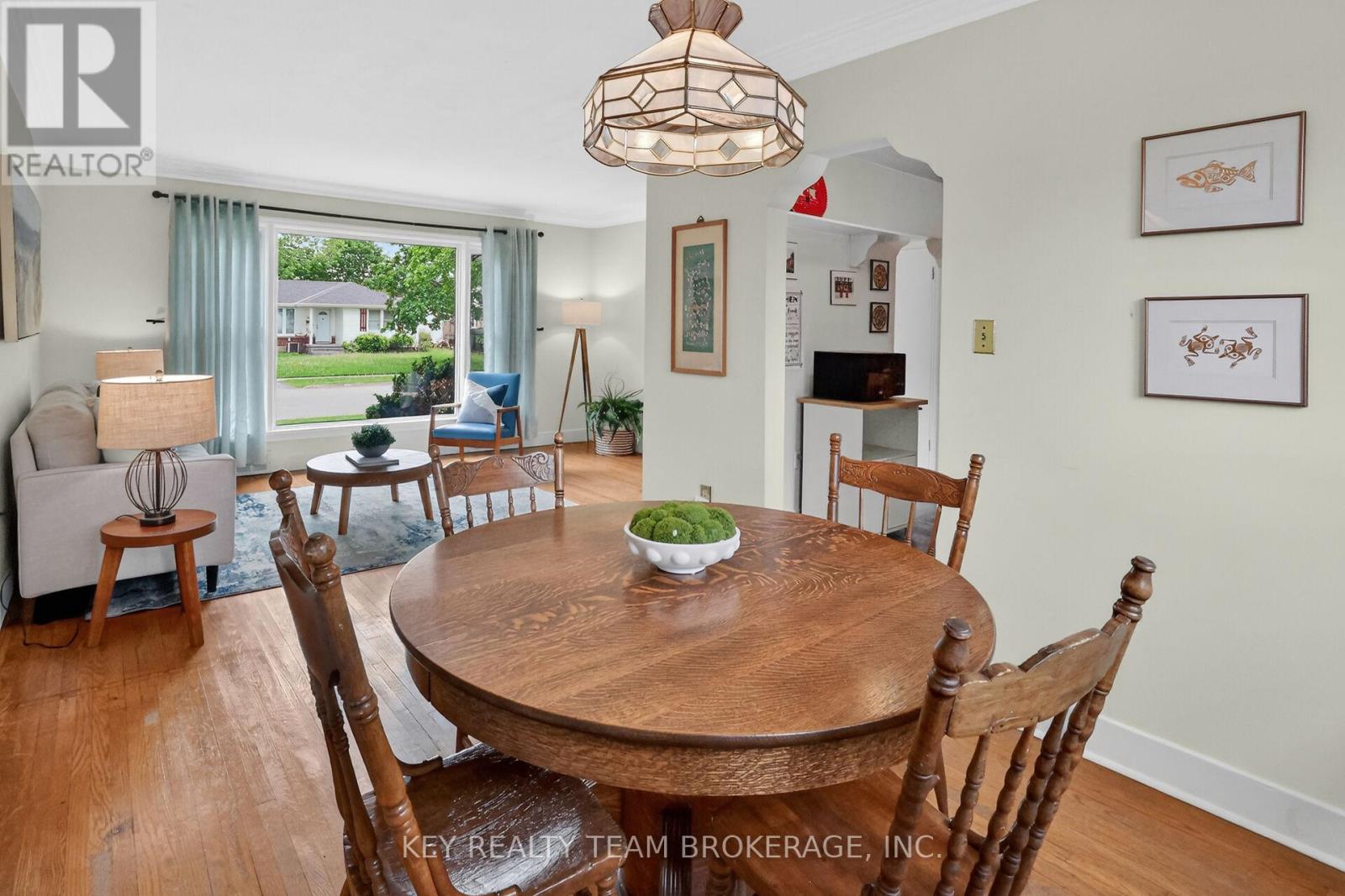 188 PRICE AVENUE - 13