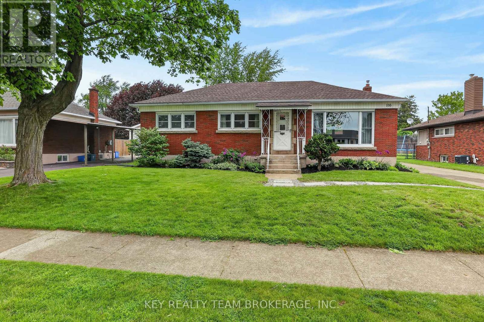 188 PRICE AVENUE - 2
