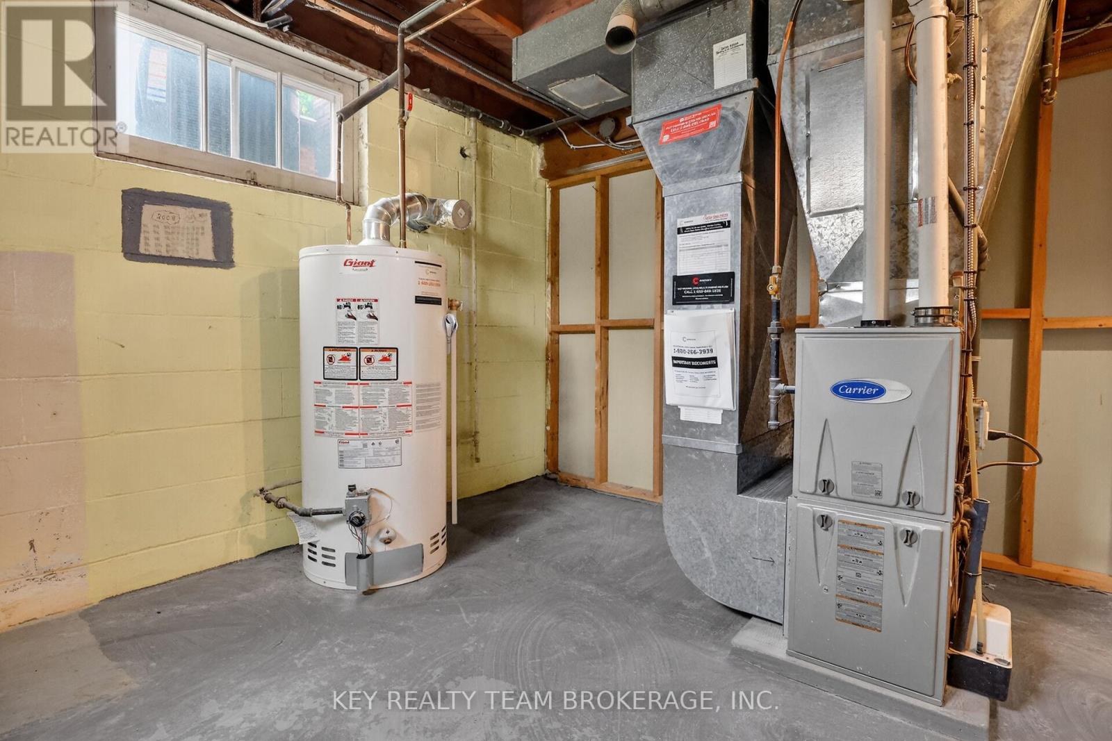 188 PRICE AVENUE - 34