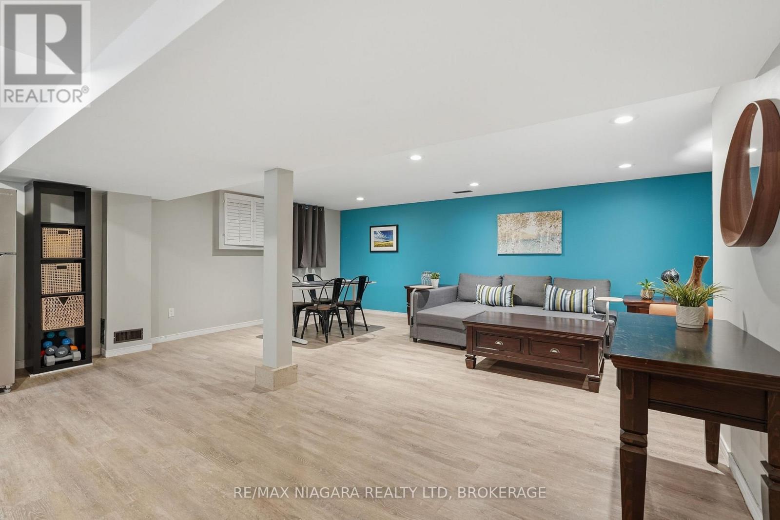 11 BRUCEDALE AVENUE - 22