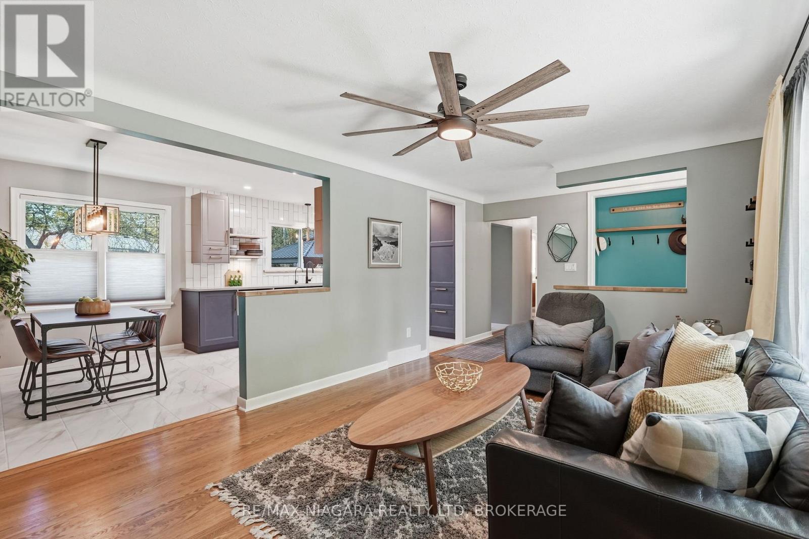 11 BRUCEDALE AVENUE - 5
