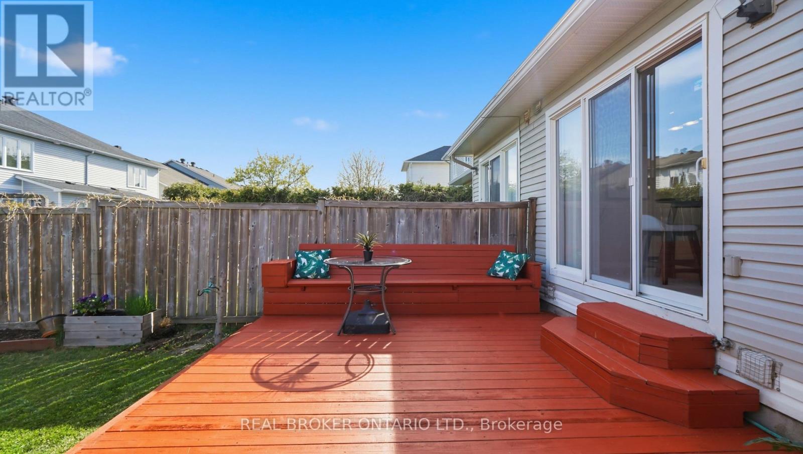 370 BERRIGAN DRIVE - 23