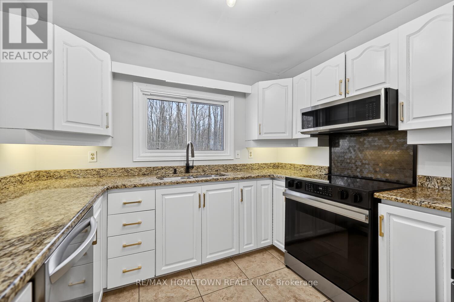 5475 DEJONG ROAD - 13