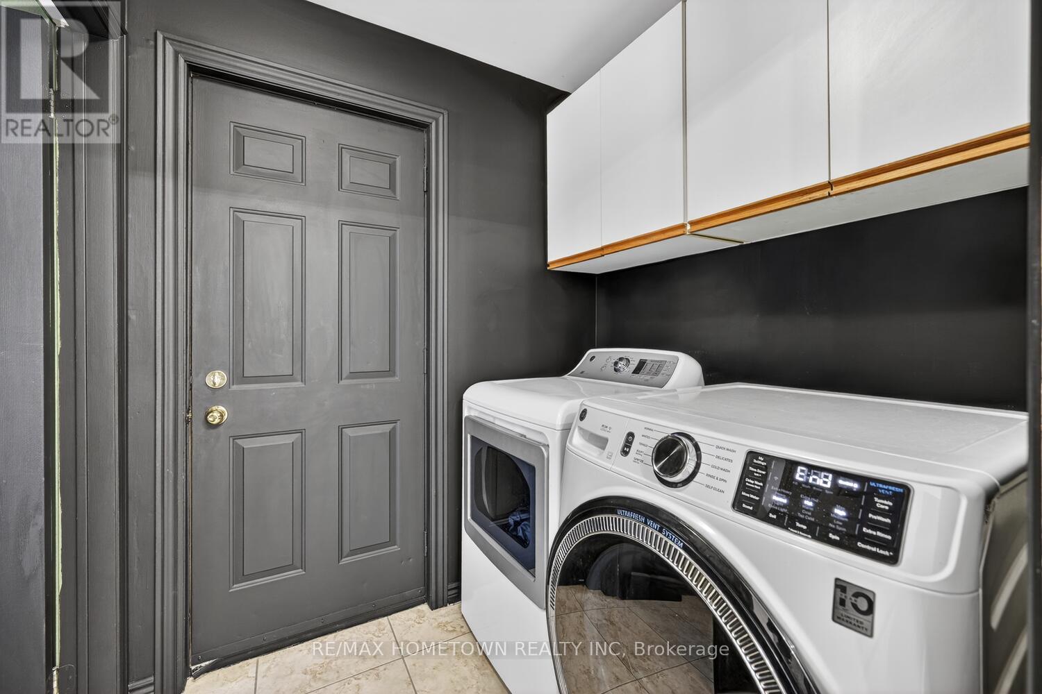 5475 DEJONG ROAD - 18
