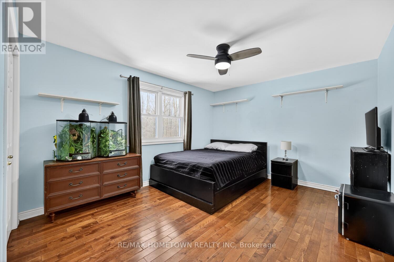 5475 DEJONG ROAD - 31