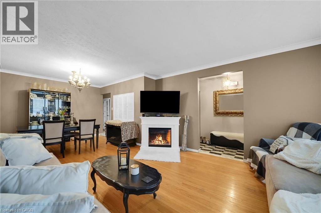 22 HAMPTONBROOK Drive - 9