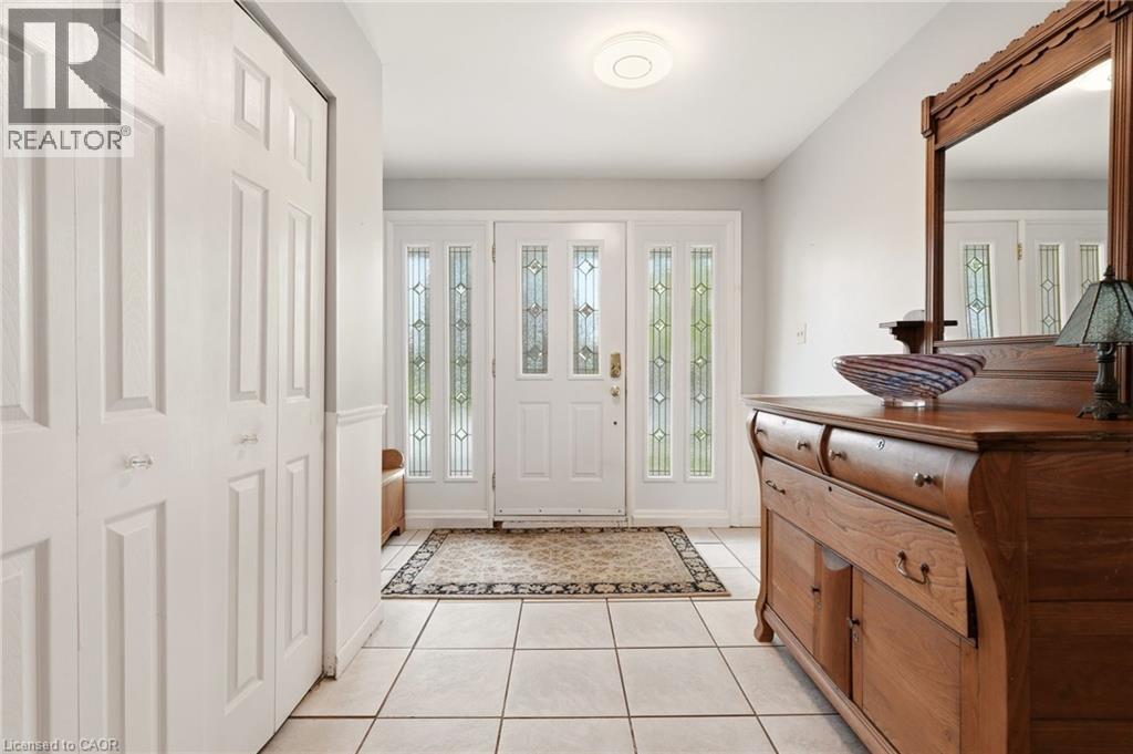 731 MULLIN Way - 5