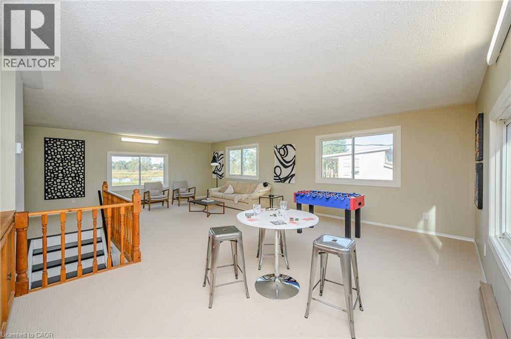 44 OLD CUT Boulevard - 31