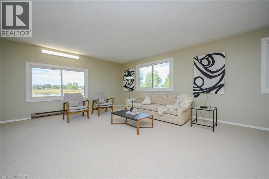 44 OLD CUT Boulevard - 32