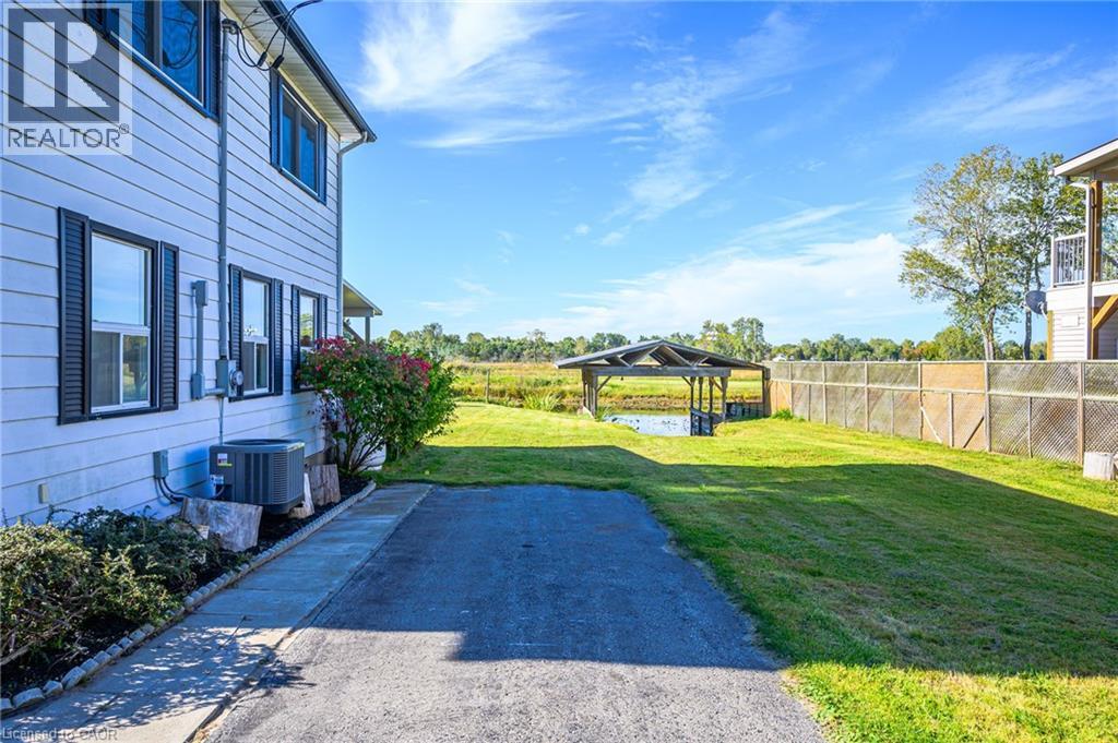 44 OLD CUT Boulevard - 39