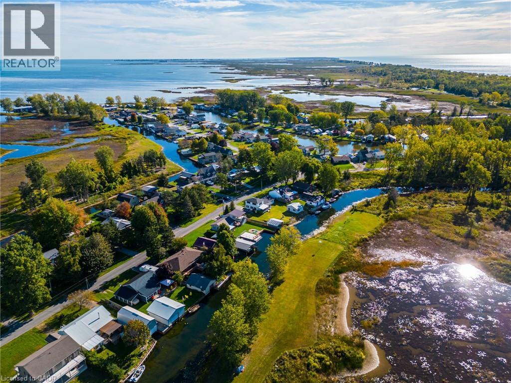 44 OLD CUT Boulevard - 44
