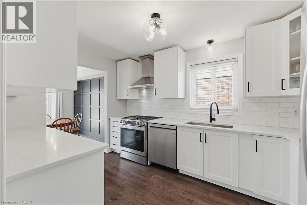 113 HOLLYRIDGE Crescent - 5