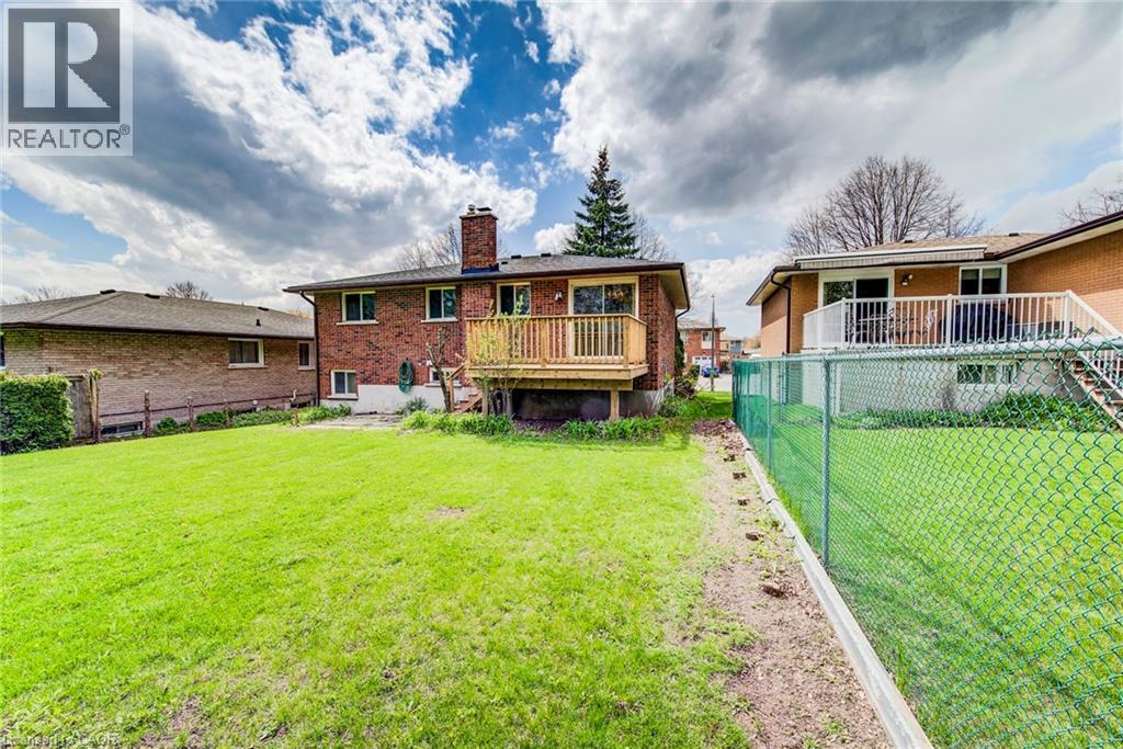 28 WORDSWORTH Place, Kitchener, Ontario, N2B3L1 — Photo 13