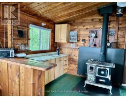 2 Island 5kl Part 2 Burnt Island, Gravenhurst, ON P0E1G0 Photo 10