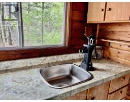 2 Island 5kl Part 2 Burnt Island, Gravenhurst, ON P0E1G0 Photo 11