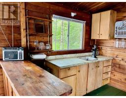 2 Island 5kl Part 2 Burnt Island, Gravenhurst, ON P0E1G0 Photo 12