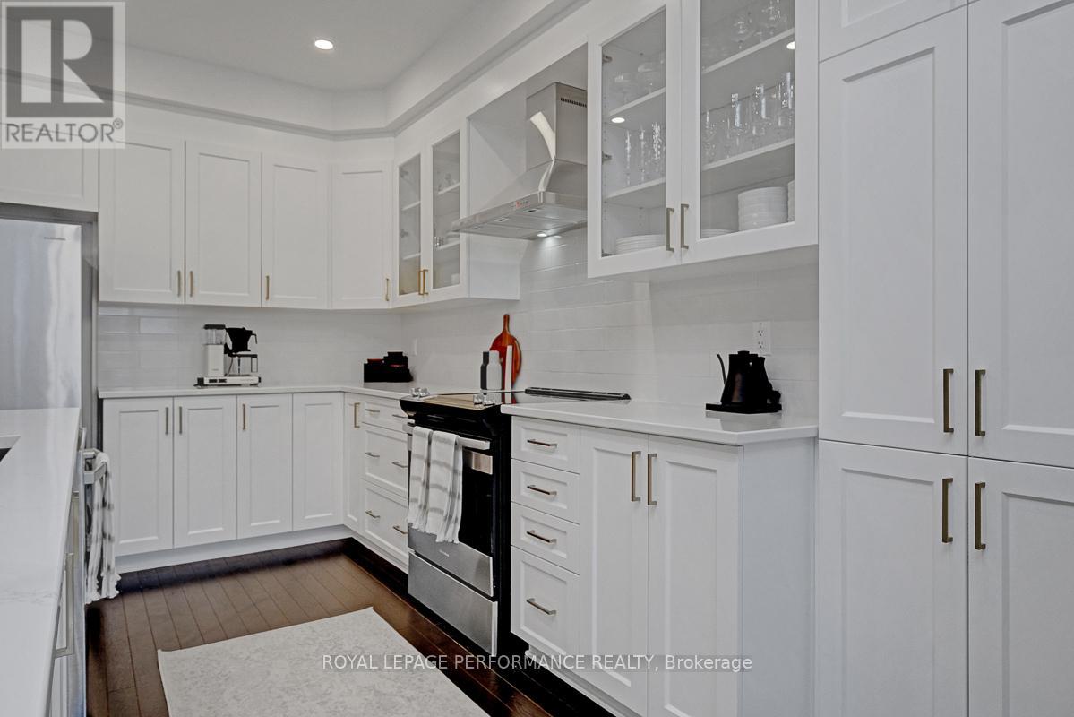 125 DUN SKIPPER DRIVE - 23