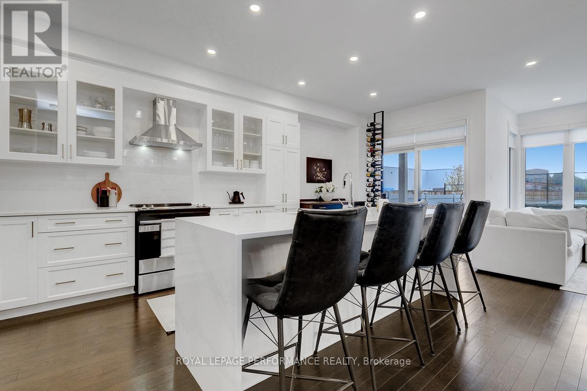 125 DUN SKIPPER DRIVE - 18