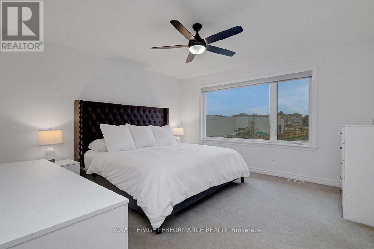 125 DUN SKIPPER DRIVE - 29