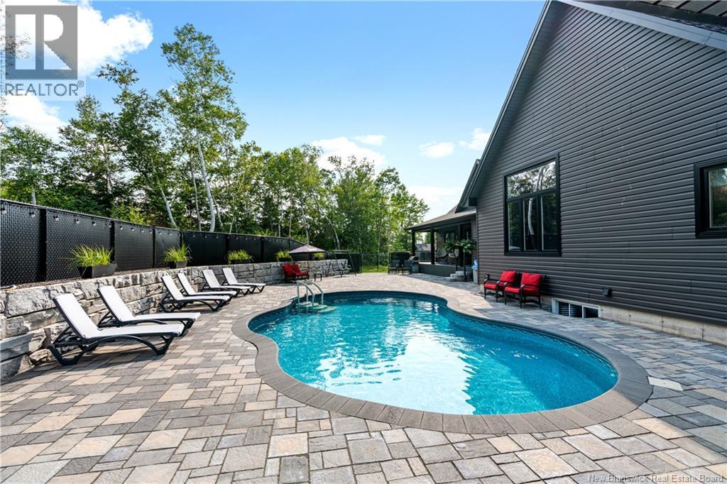 37 Laforge Street - 34