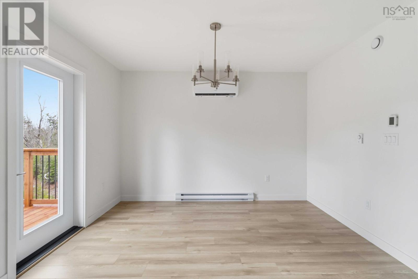 DA-60 205 Darner Drive - 15