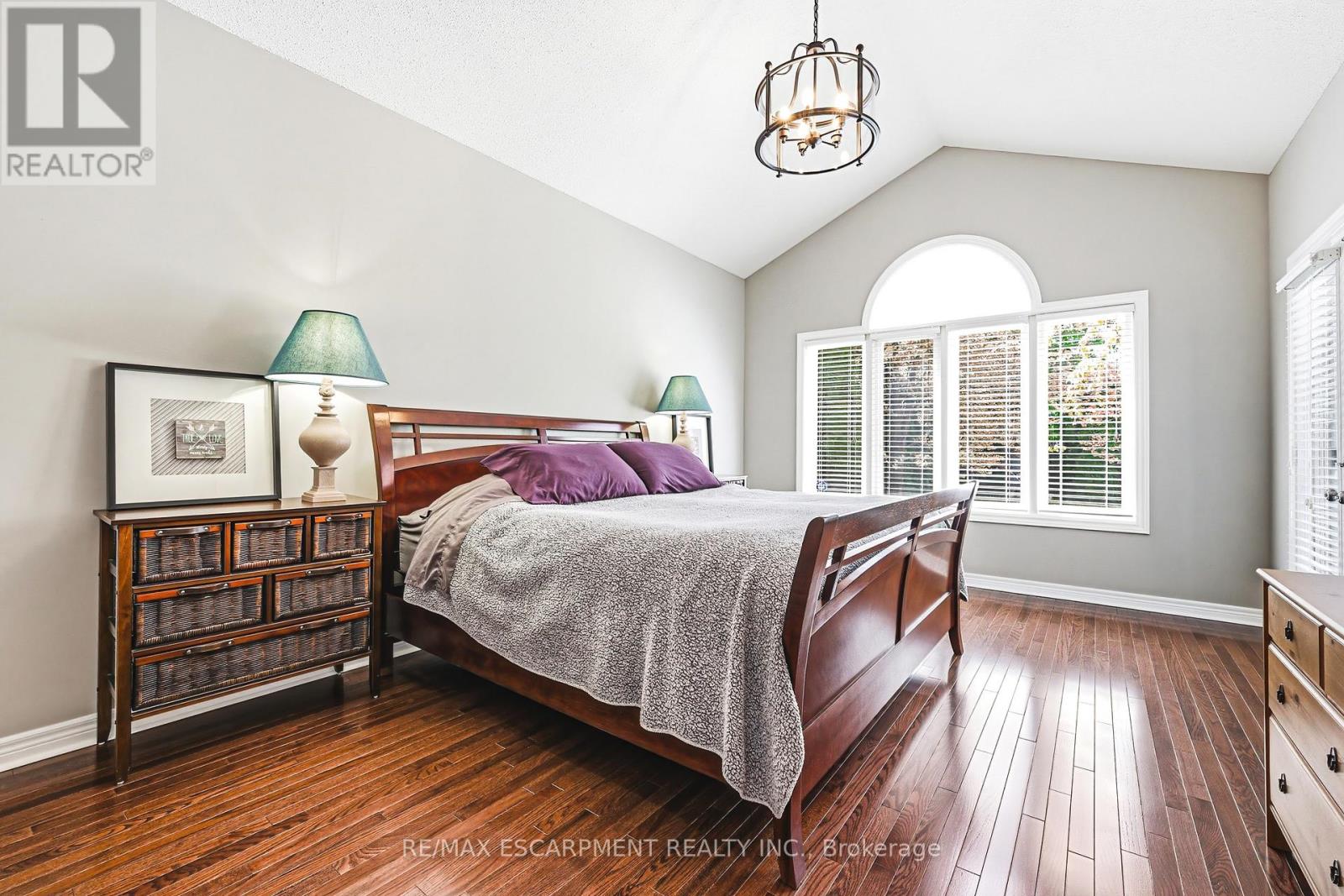 2178 BERWICK DRIVE - 18