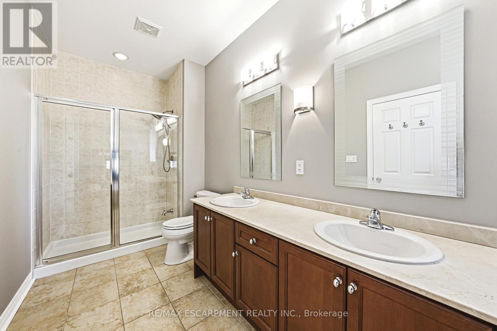 2178 BERWICK DRIVE - 21