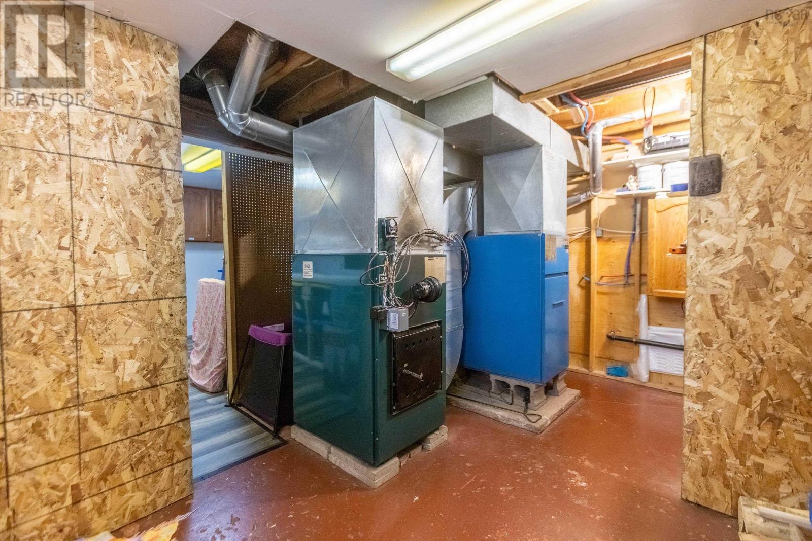 3 Gilroy Street - 37