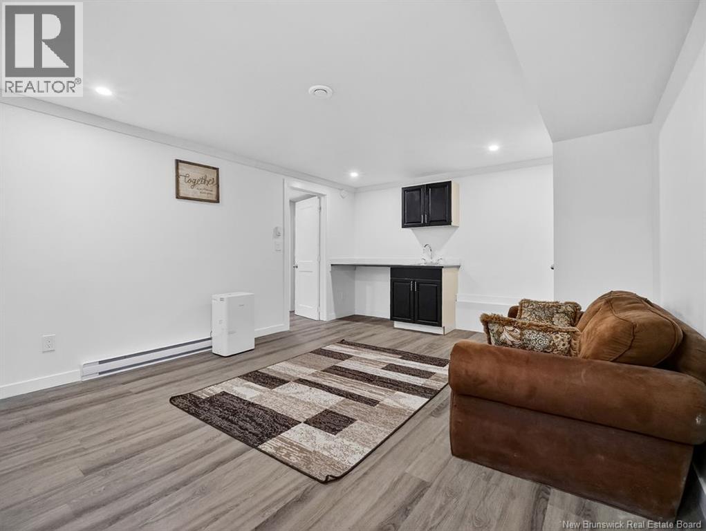 86 Lonsdale Drive - 24