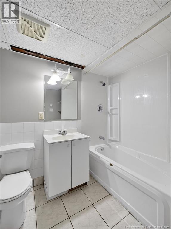 242 Broadway Street - 21