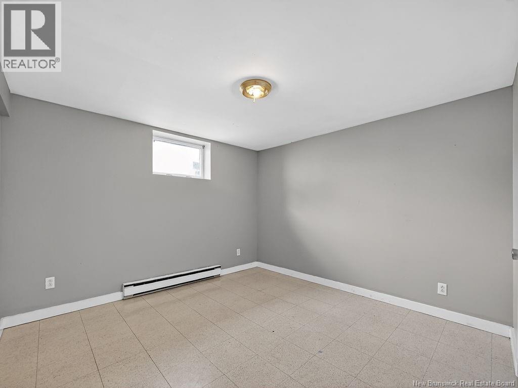 242 Broadway Street - 24