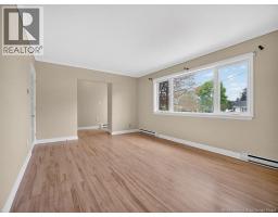 242 Broadway Street, photo 4