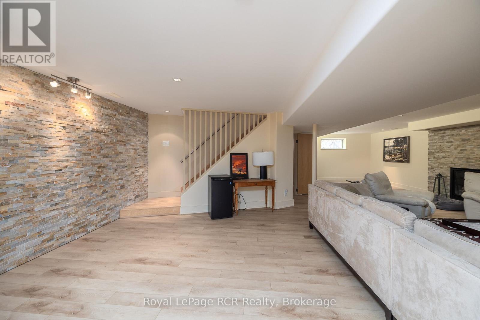 109 ISLAND VIEW DRIVE - 24