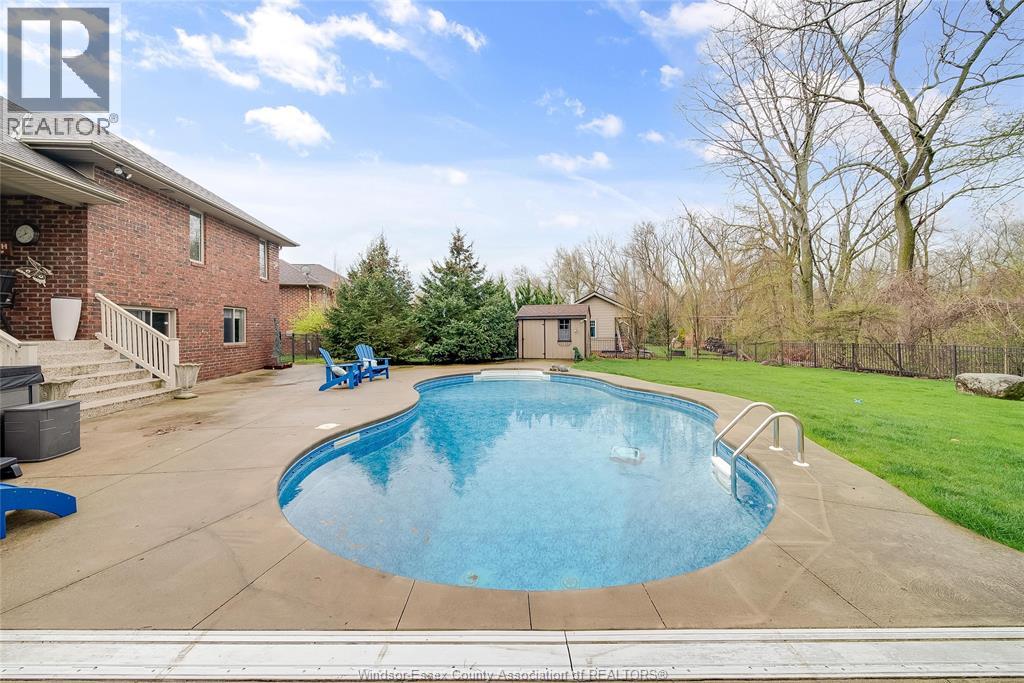 166 WOODYCREST - 44