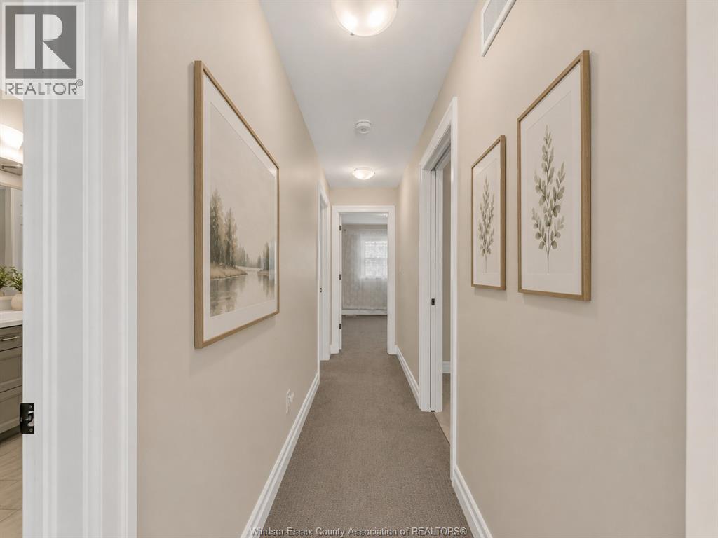 201 MEADOWVIEW AVENUE - 11