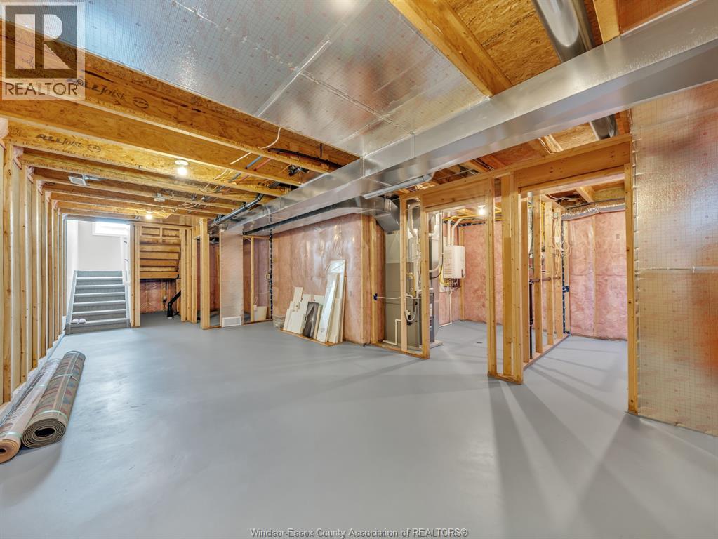 201 MEADOWVIEW AVENUE - 25
