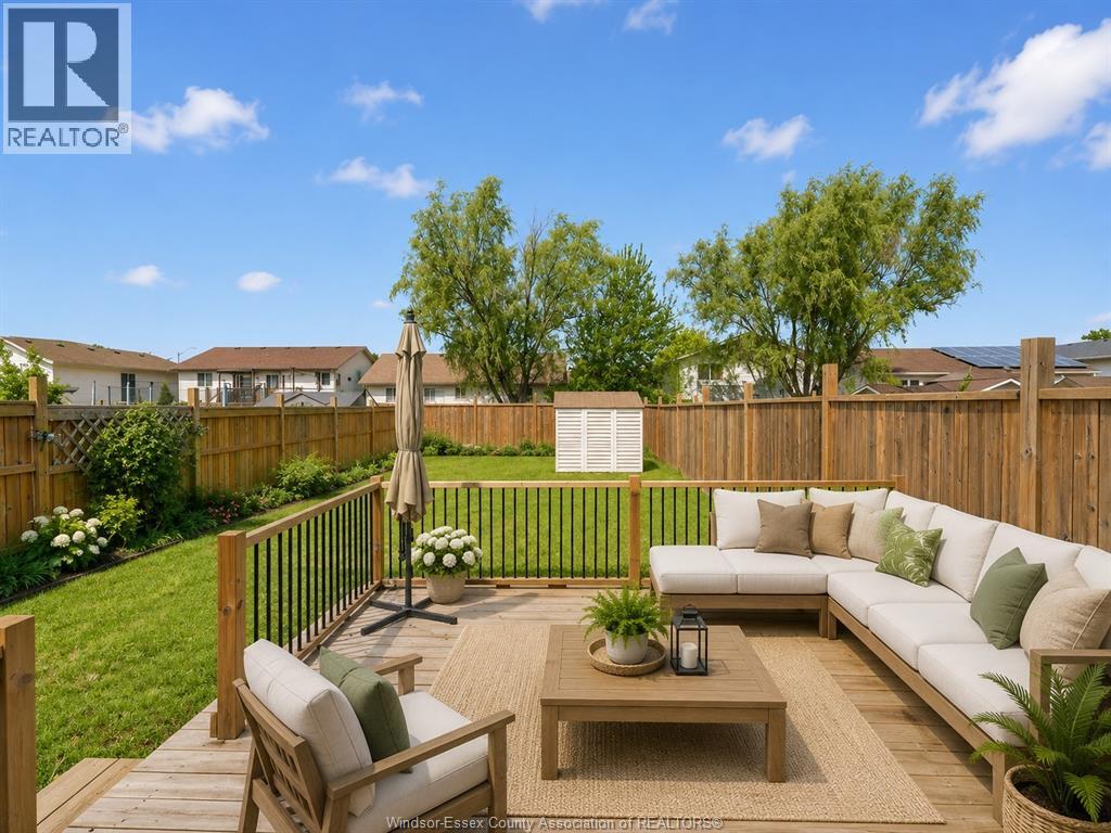 201 MEADOWVIEW AVENUE - 31