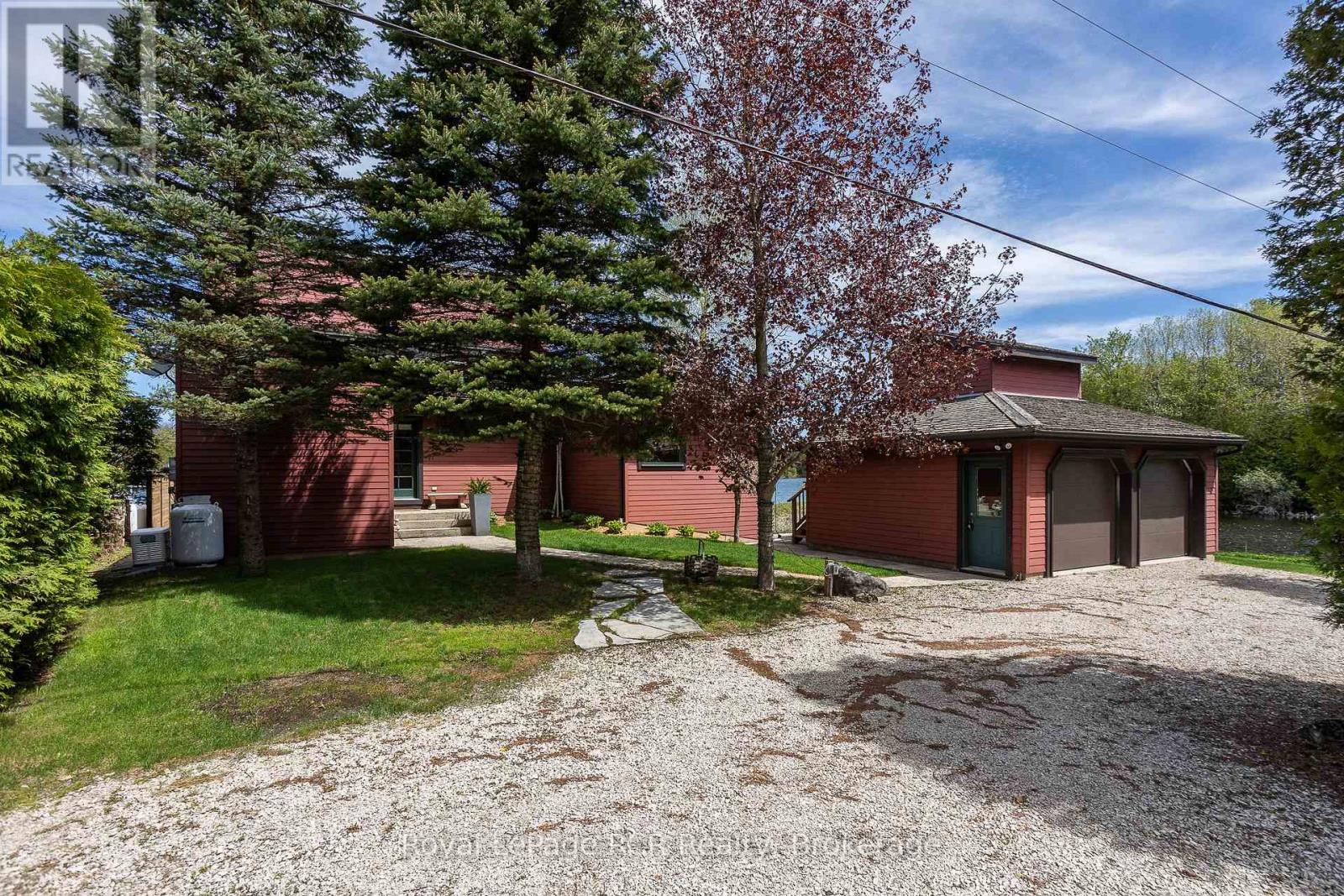 109 ISLAND VIEW DRIVE - 32